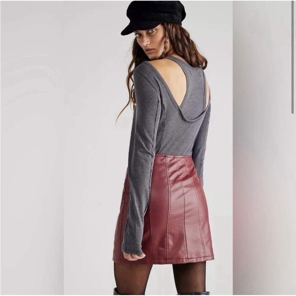 Free People Layla Faux Leather Mini Stretch Skirt Garnet Size 0 Lined